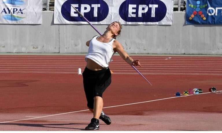 Η Ελίνα Τζένγκο έδειξε με το καλημέρα ότι βρίσκεται σε πολύ καλή κατάσταση. Στο Ηράκλειο έριξε στον ακοντισμό 61,37μ. Είναι 2η στον κόσμο!