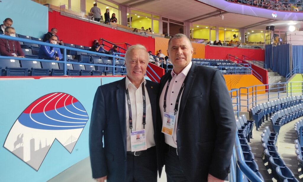 Ο ειδικός γραμματέας του ΣΕΓΑΣ και μέλος της ΕΑ Παναγιώτης Δημάκος συναντήθηκε με τον πρόεδρο της ΕΑ Ντόμπρομιρ Καραμαρίνοφ στην Stark Arena.