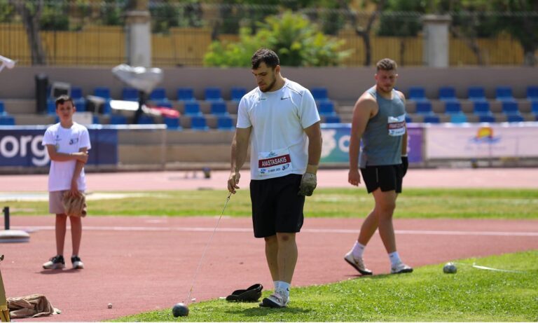 Μερικοί από τους κορυφαίους Έλληνες αθλητές και αθλήτριες μετέχουν στα φετινά Βενιζέλεια που διεξάγονται στα Χανιά. Στόχος η καλή εμφάνιση.