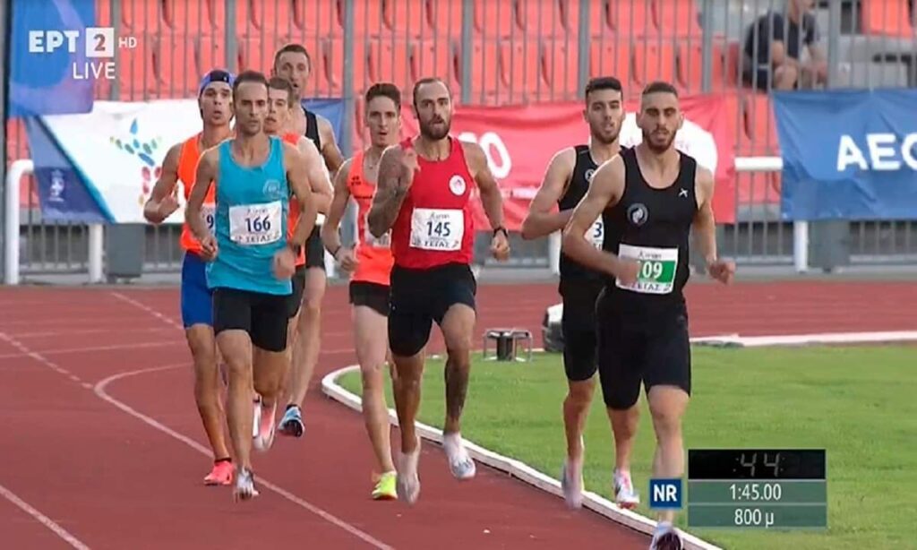 Ο Χρήστος Κοτίτσας ήταν νικητής στα 800μ. με 1.47.00 στο Πανελλήνιο Πρωτάθλημα στη Θεσσαλονίκη. Ήταν η 2η νίκη του με μεγάλο ατομικό ρεκόρ.
