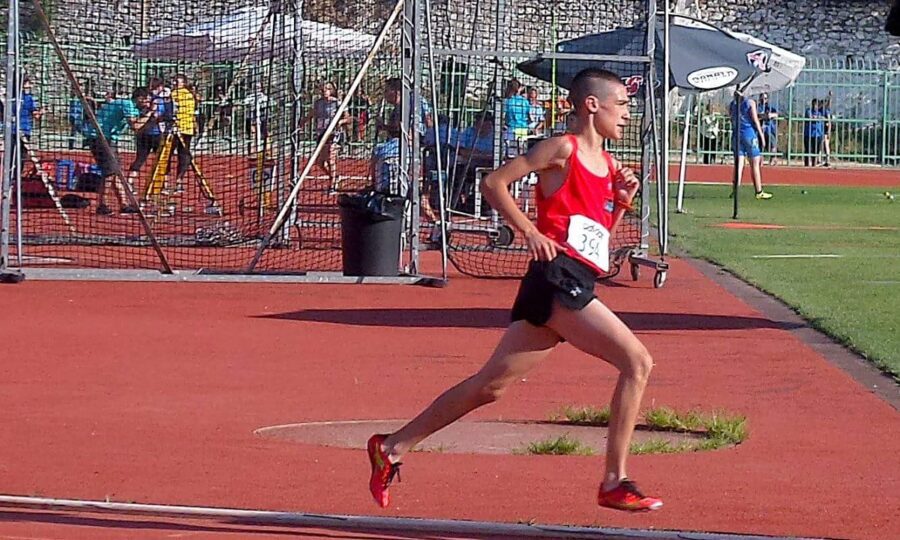 Θεσσαλονίκη Ο ρούκι Πέτρος Παπαϊωάννου 1η νίκη στα 1.500μ. StivosTime