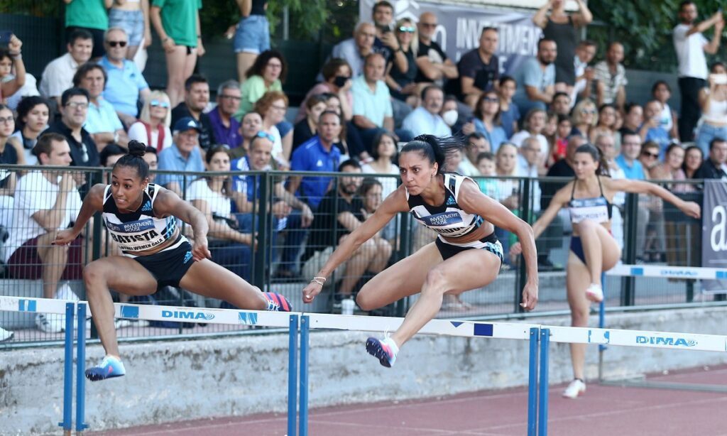 Η εμφάνιση της Ελισάβετ Πεσιρίδου στη Φιλοθέη της… άνοιξε το δρόμο για συμμετοχή της σε μίτινγκ στο εξωτερικό, στην Πράγα και το Σαμορίν.