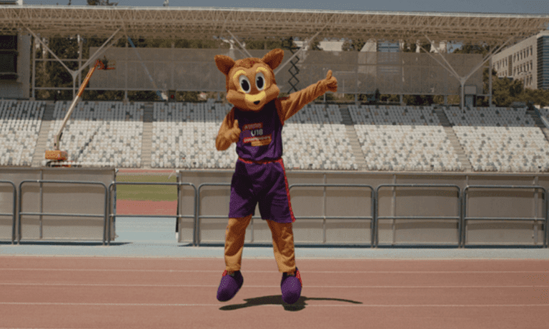 Ένα υβριδικό ζώο, μεταξύ γαζέλας και κατσίκας θα είναι η επίσημη μασκότ του Ευρωπαϊκού Πρωταθλήματος Κ18. Την παρουσίασαν οι Ισραηλινοί.