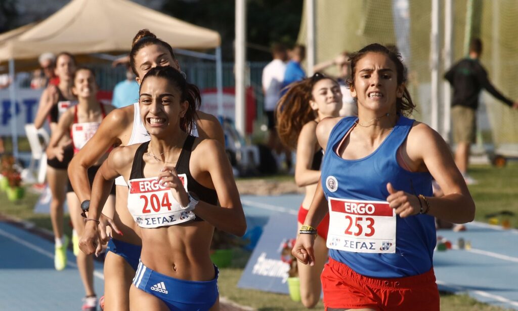 Η Γεωργία Δεσπολλάρη ήταν νικήτρια στα 800 μέτρα στο Πανελλήνιο Πρωτάθλημα Κ20 που διεξάγεται στις Σέρρες τερματίζοντας με χρόνο 2.13.56.