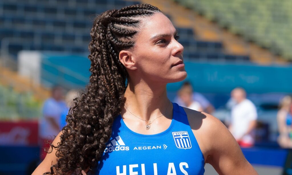 Την Παρασκευή διεξάγονται οι σκυταλοδρομίες και η Ελλάδα μετέχει με τρεις ομάδες στα 4x100μ. και 4x400μ. γυναικών και στα 4x100μ. ανδρών.