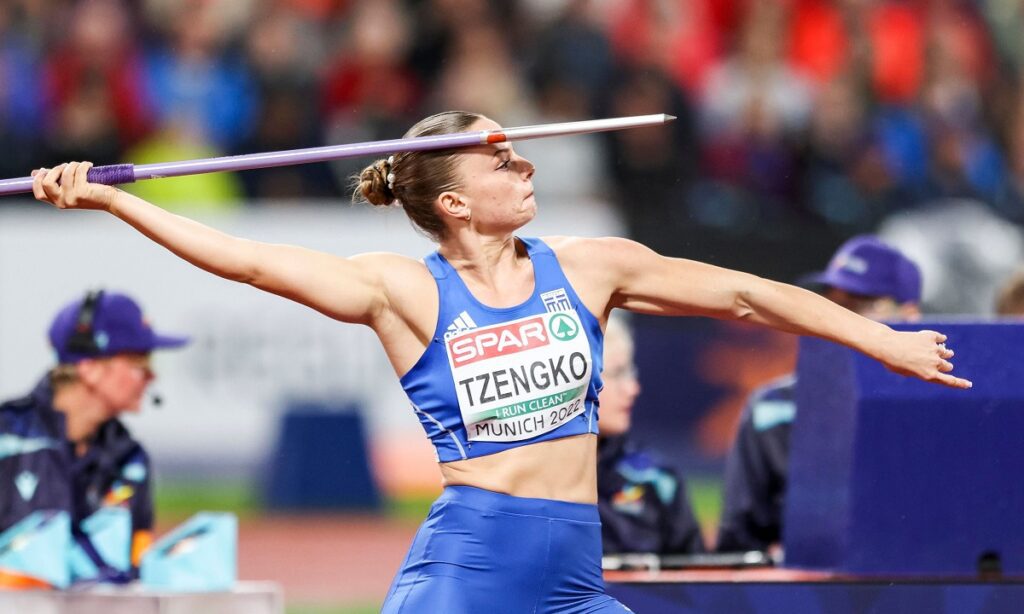 Η Ελίνα Τζένγκο έκανε καταπληκτικό αγώνα στο Μόναχο και κατέκτησε το χρυσό μετάλλιο στον ακοντισμό με 65,81μ. που είναι ατομικό της ρεκόρ.
