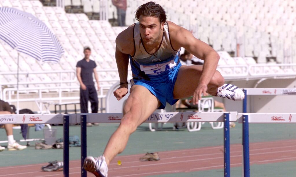 Ένα από τα μεγάλα ταλέντα του ελληνικού στίβου ήταν ο Δημήτρης Πιέτρης. Ο Έλληνας αθλητής αναδείχθηκε 3 φορές πρωταθλητής στα 110μ. εμπόδια.