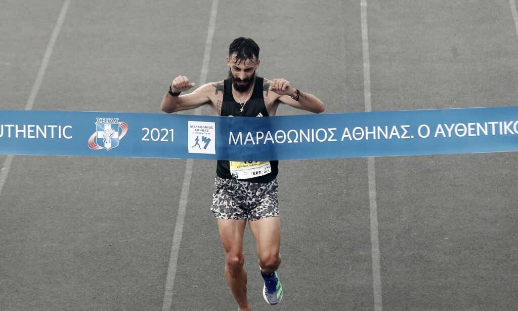 Ο 39ος Αυθεντικός Μαραθώνιος Αθήνας θα γίνει την Κυριακή 13 Νοεμβρίου και παράλληλα θα διεξαχθεί το Πανελλήνιο Πρωτάθλημα Μαραθωνίου δρόμου.